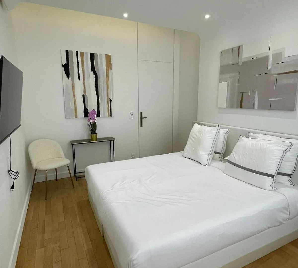 Avenue Foch Luxury 280M2 - 4Br - 8 Guests Apartment Paris France