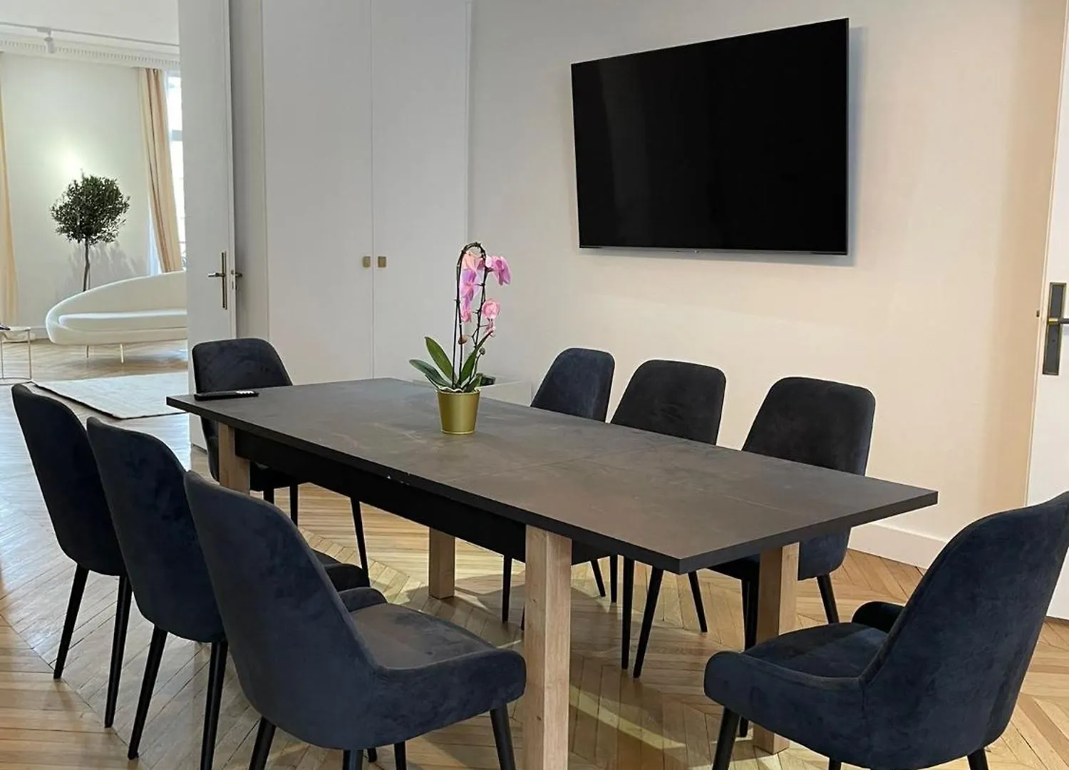 Avenue Foch Luxury 280M2 - 4Br - 8 Guests Apartment Paris France